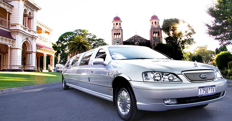 Ford limousine Adelaide tours